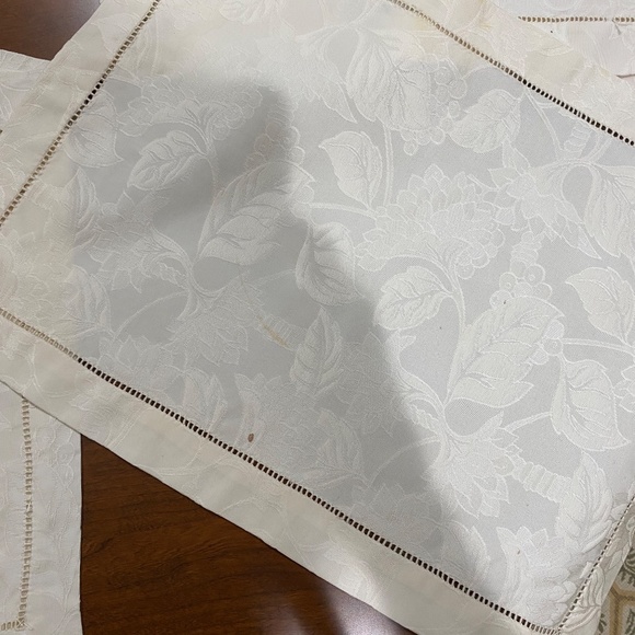 SFERRA Set of 6 placements + 6 napkins - Picture 5 of 8